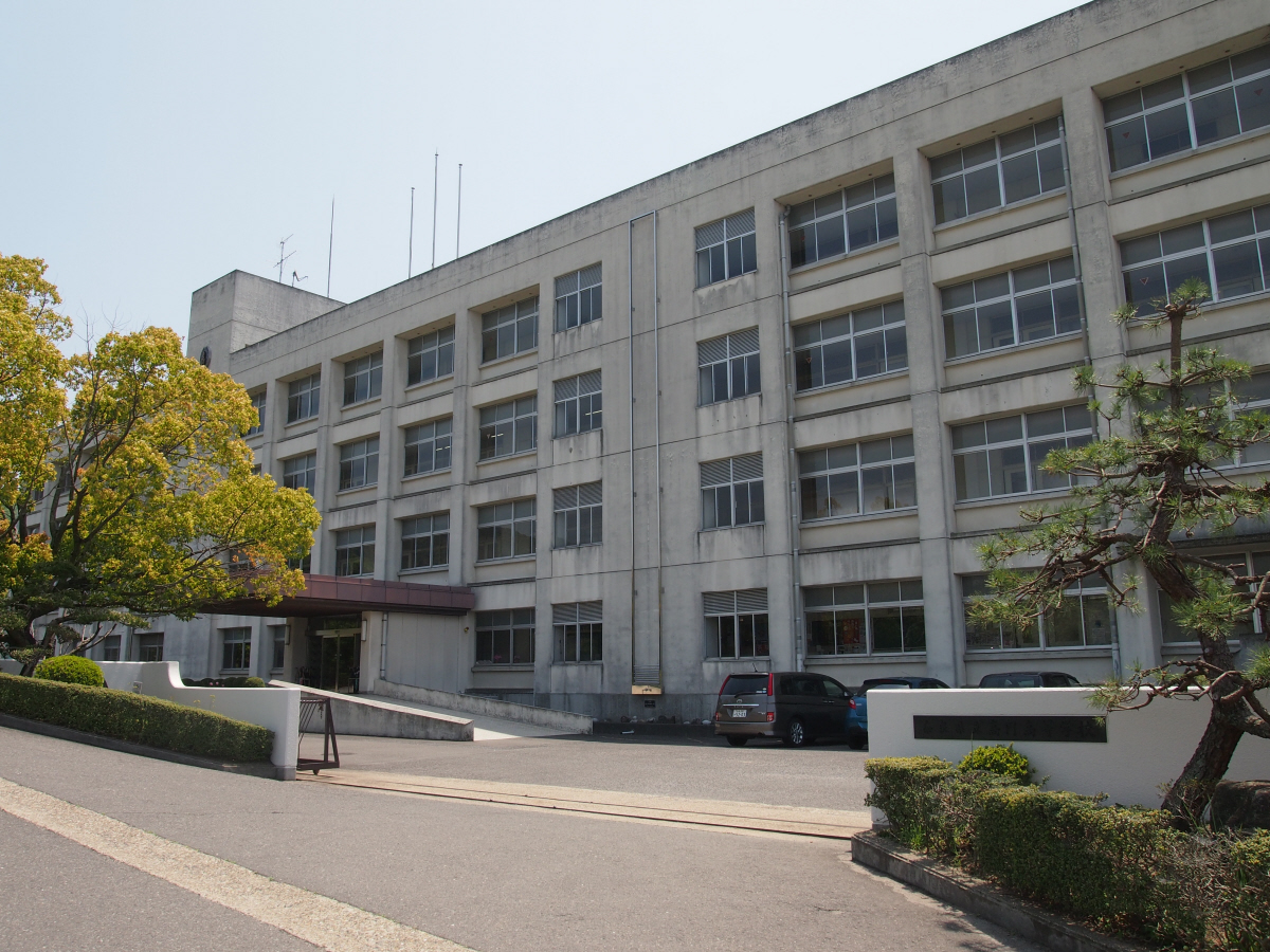 高円高校まで2620m (徒歩33分) 写真23