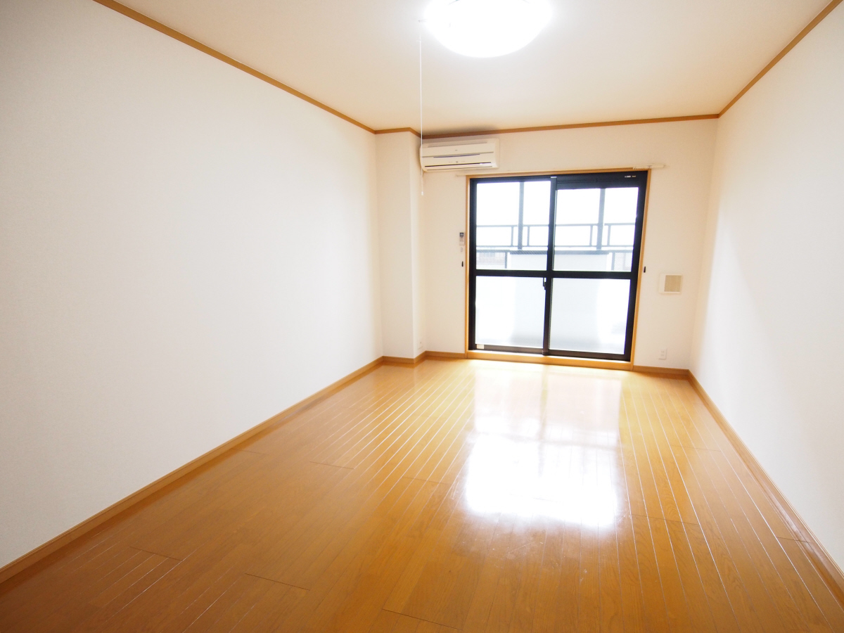 居室 写真5