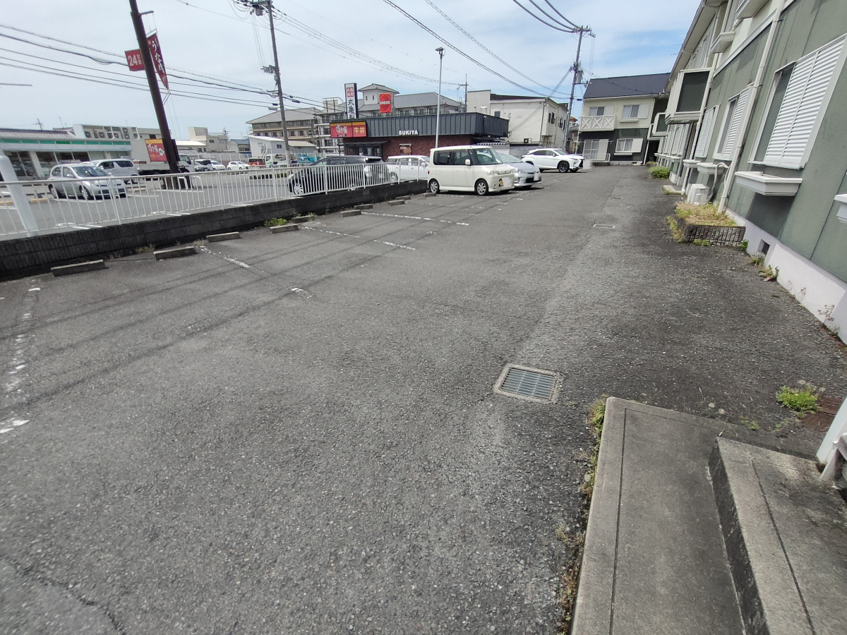駐車場 写真13