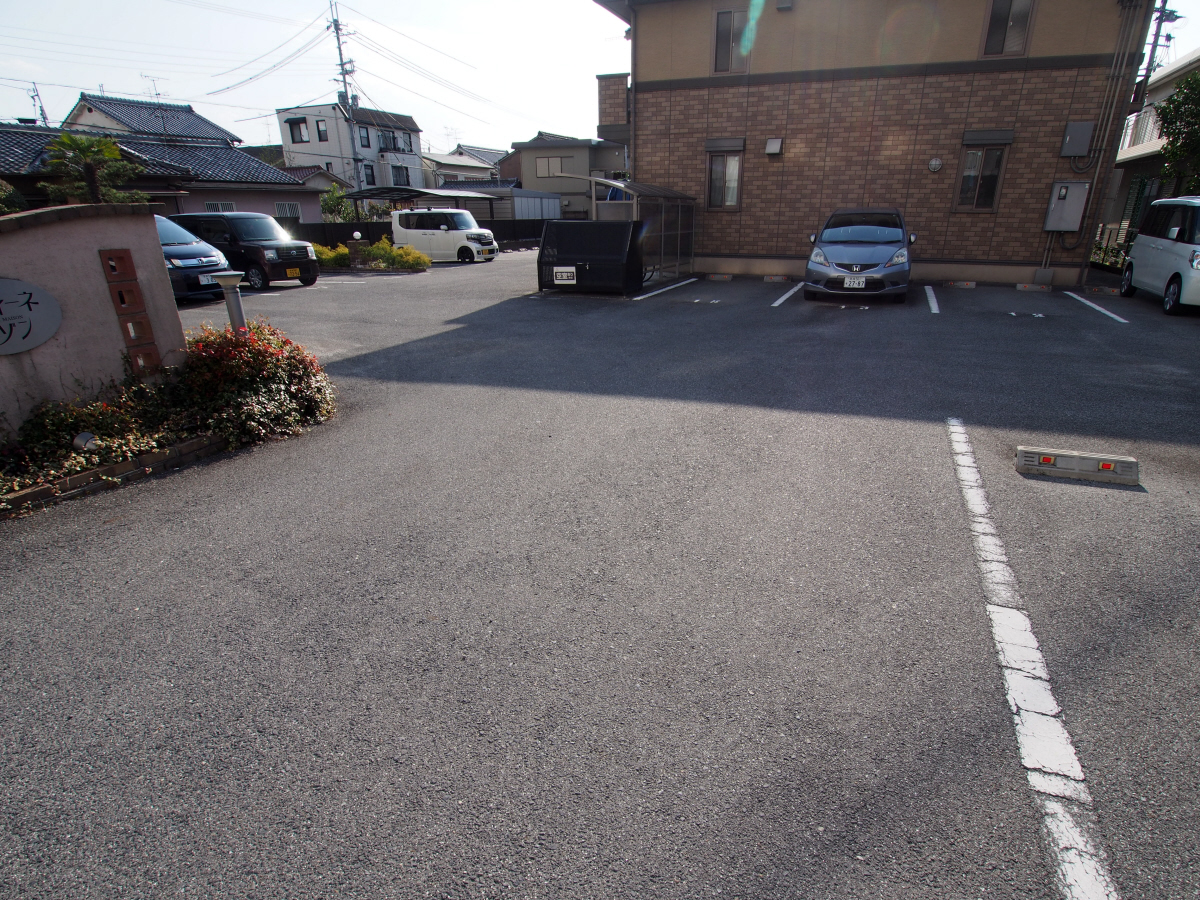駐車場 写真15