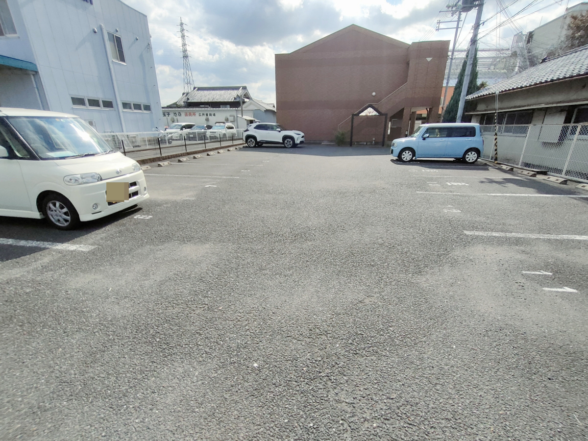 駐車場 写真17