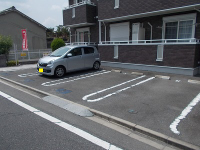 駐車場 写真13