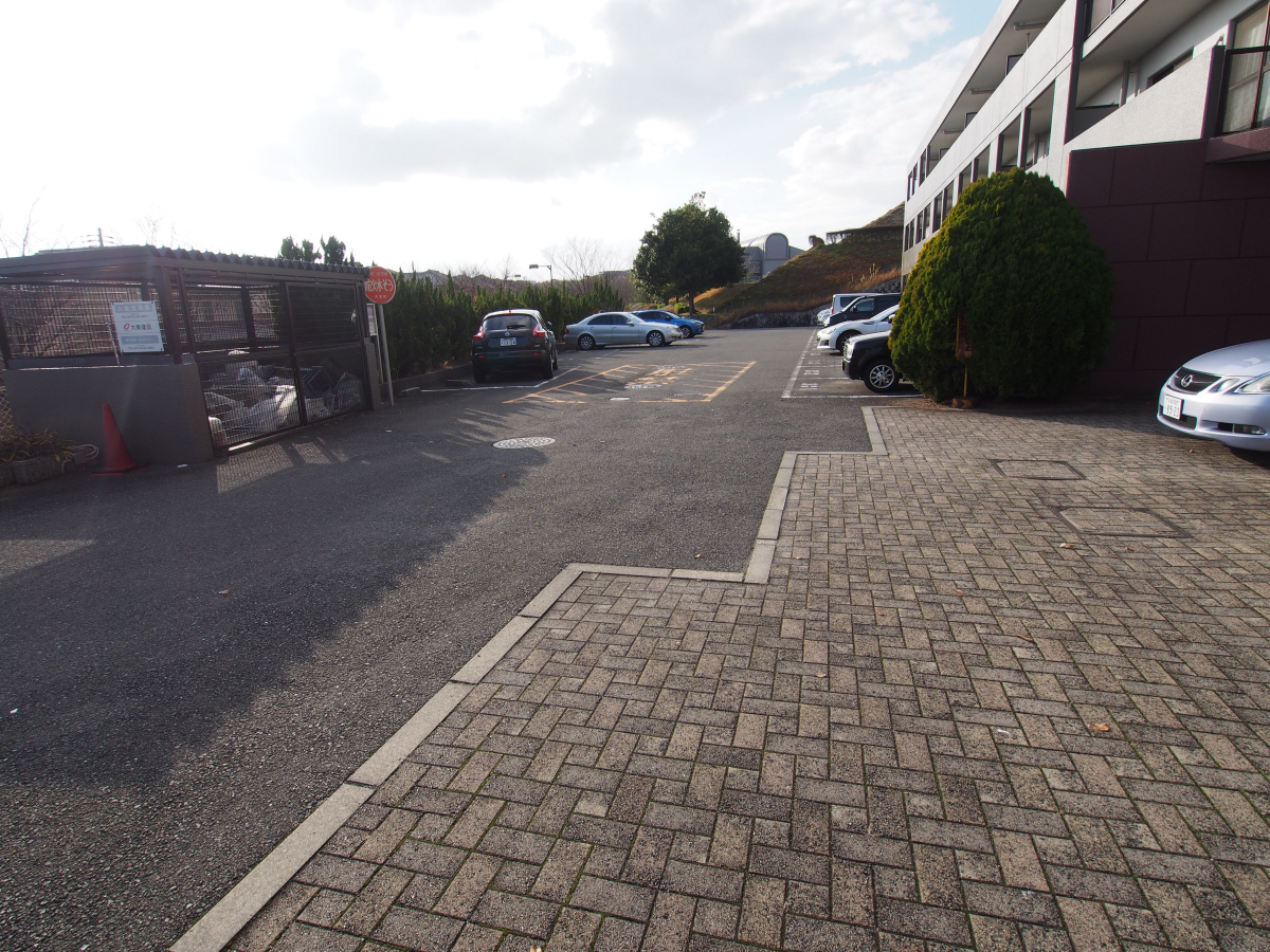 駐車場 写真3