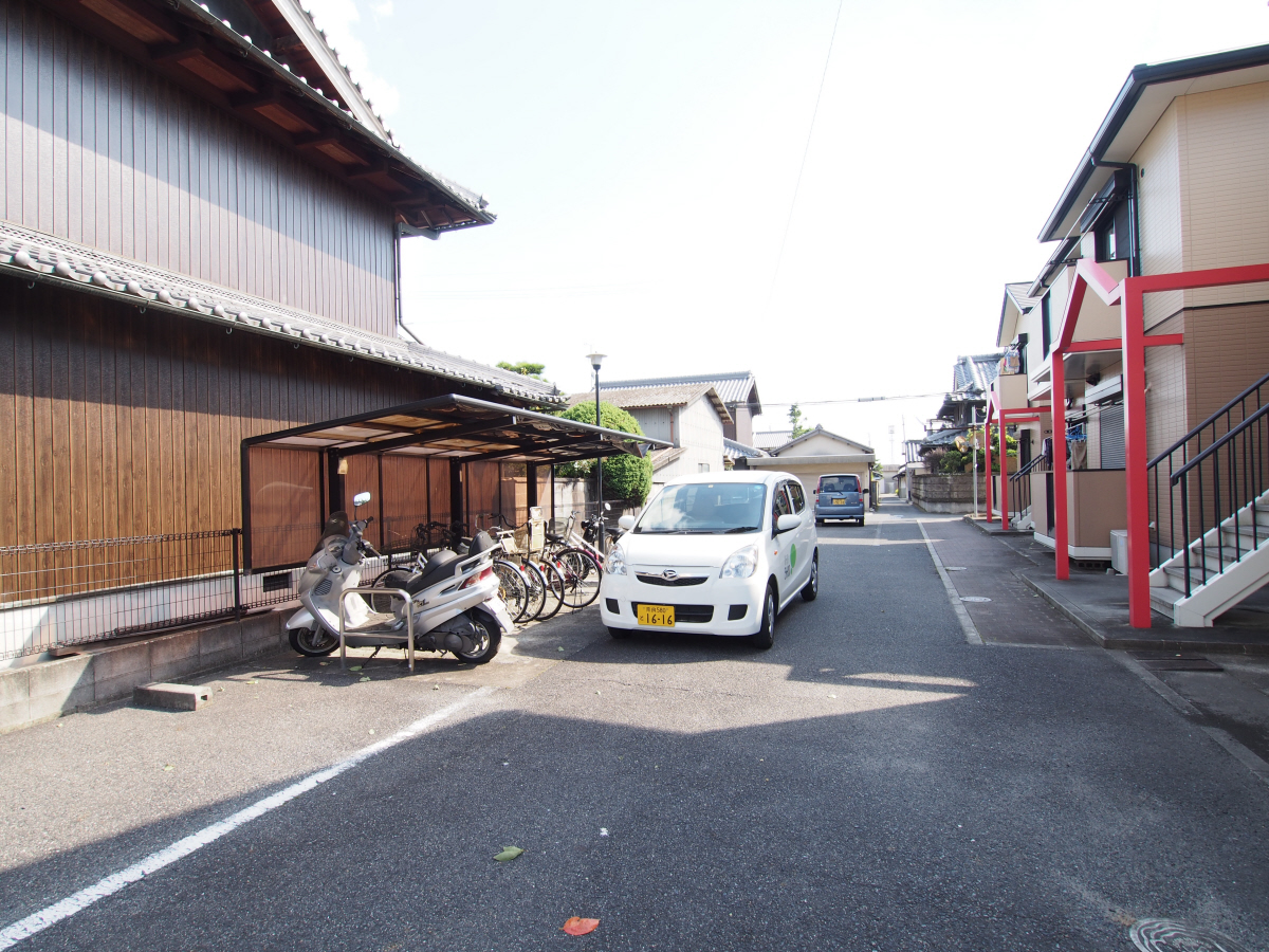 駐車場 写真13