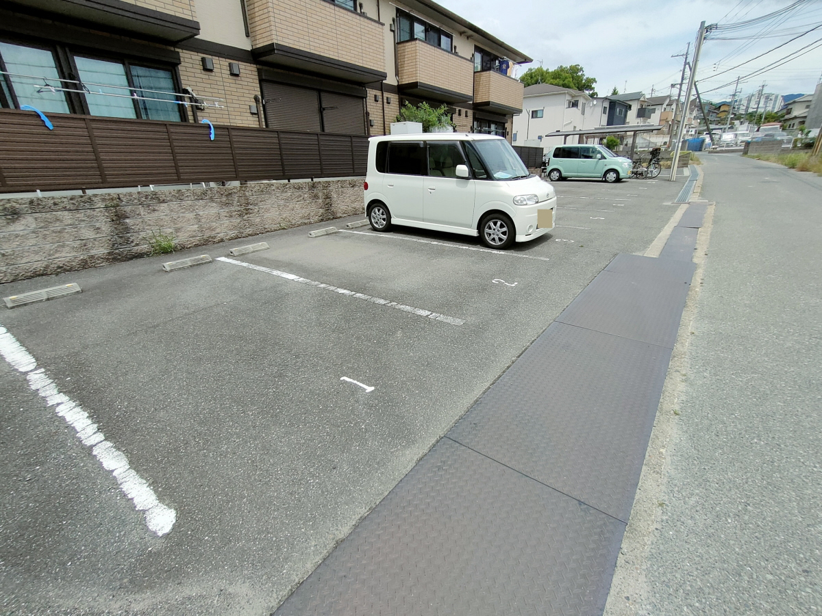 駐車場 写真14