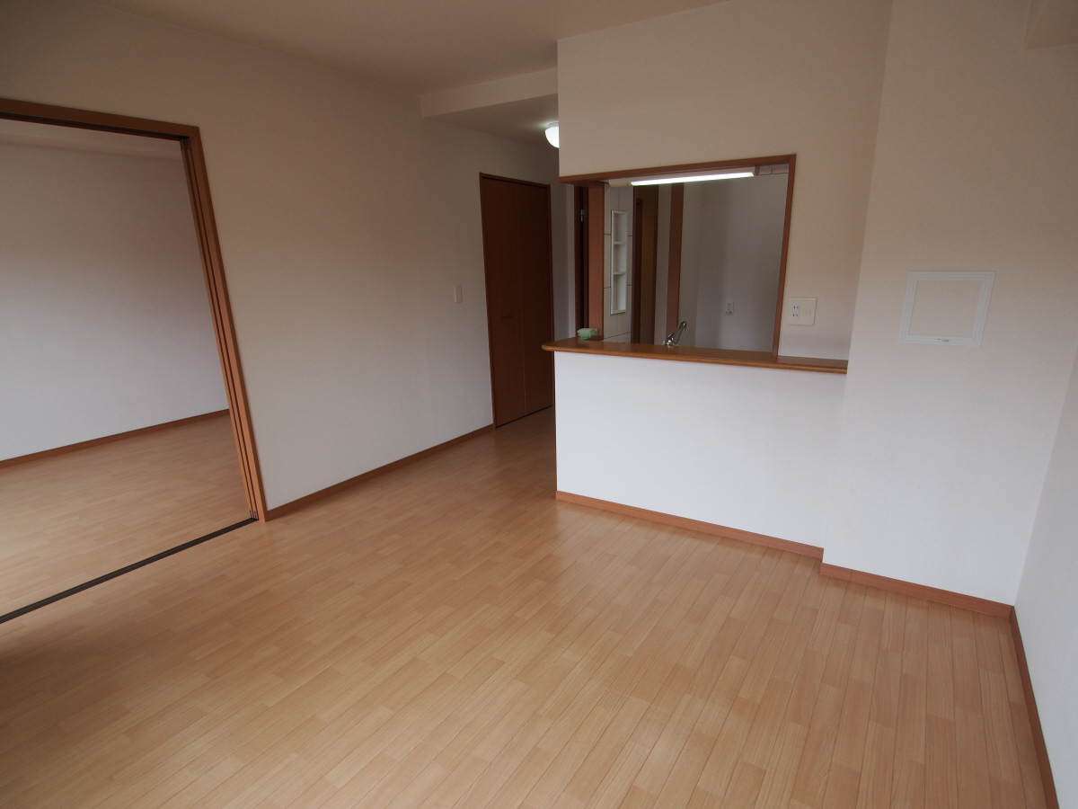 リビング 反転タイプお部屋写真 写真2