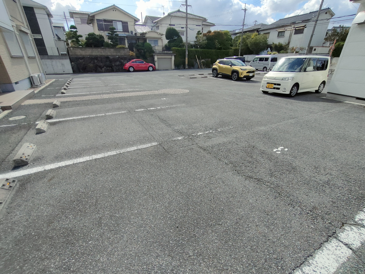 駐車場 写真14