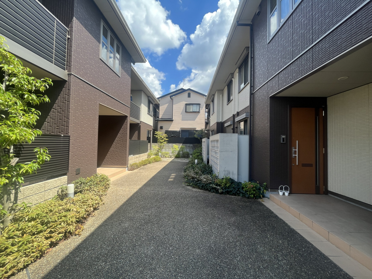 シャーメゾン紀寺A棟