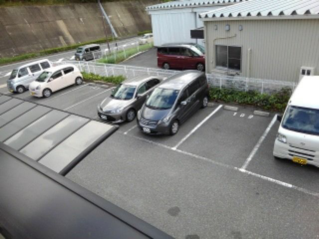 駐車場 写真13