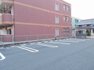 駐車場 写真11