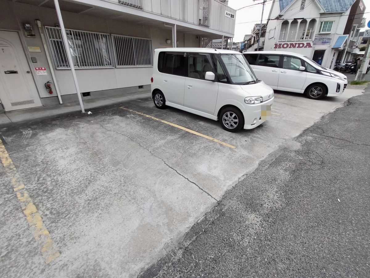 駐車場 写真14