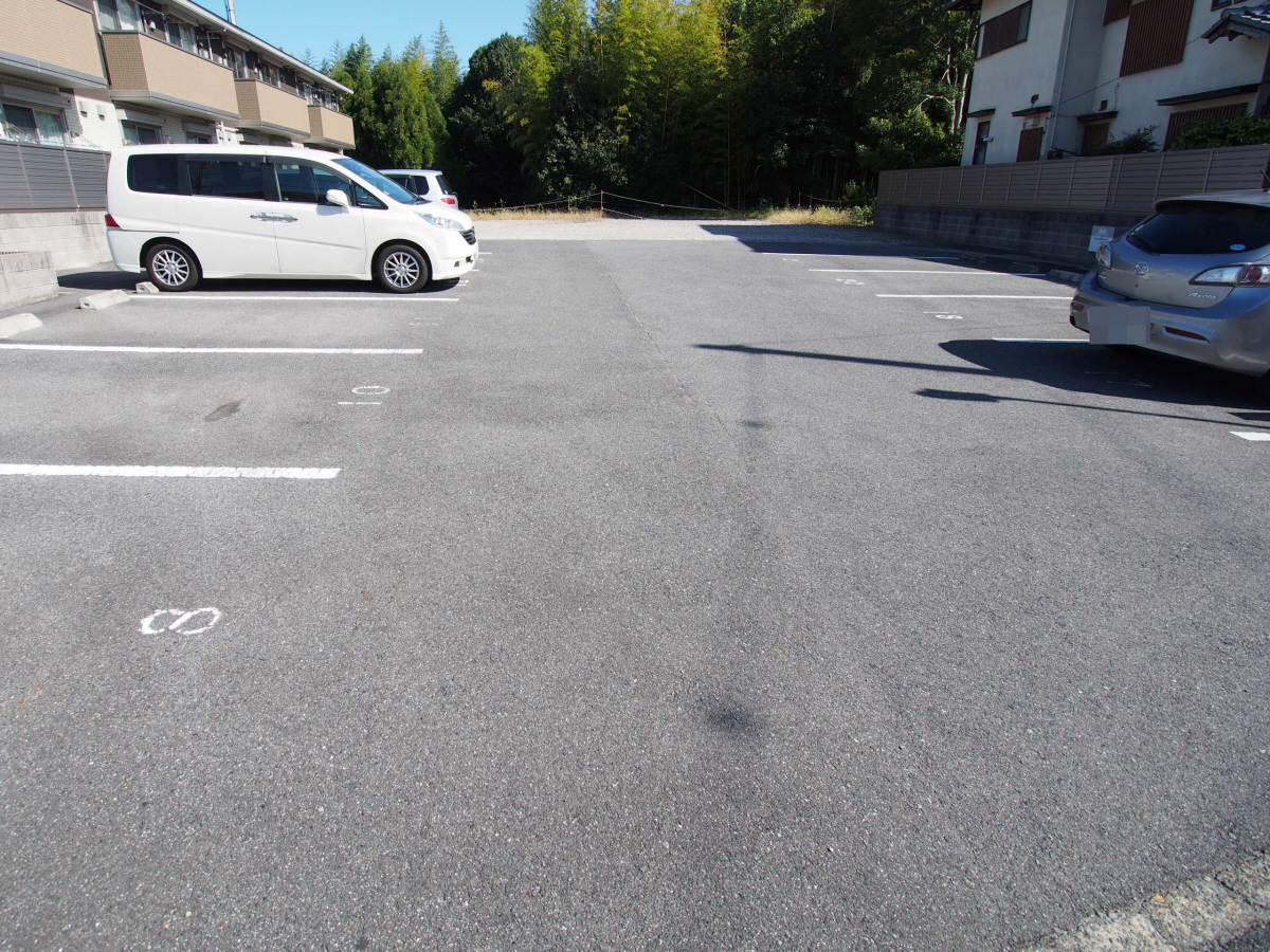 駐車場 写真15