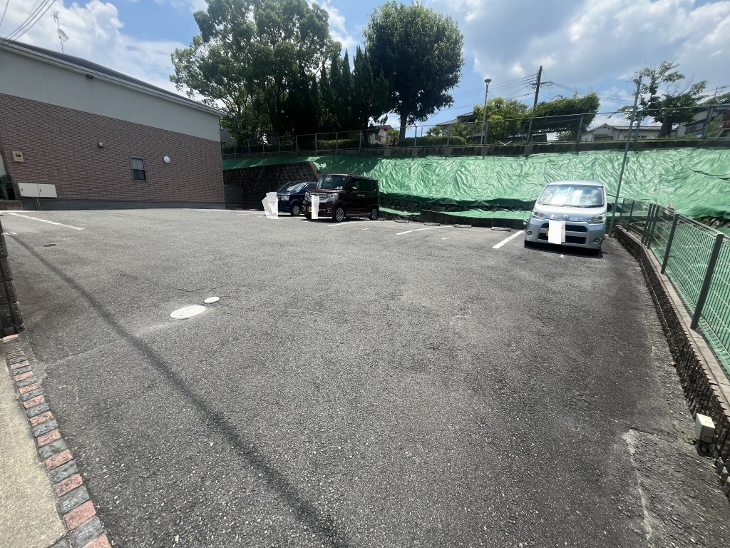 駐車場 写真15