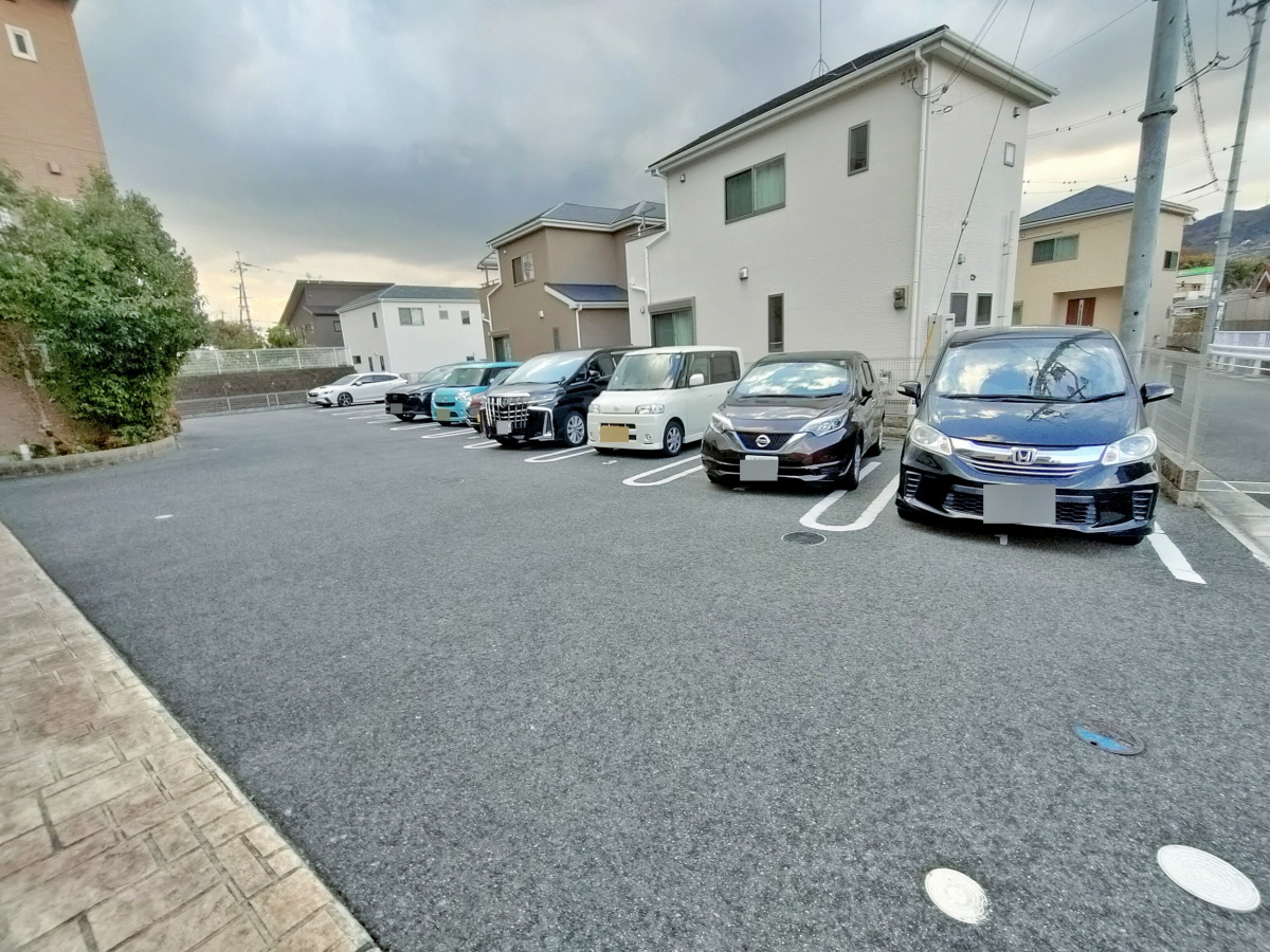 駐車場 写真14