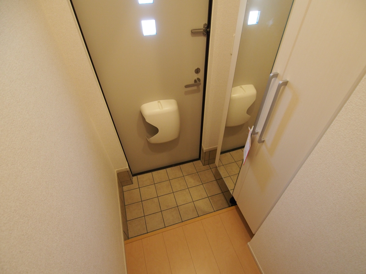 玄関 写真5