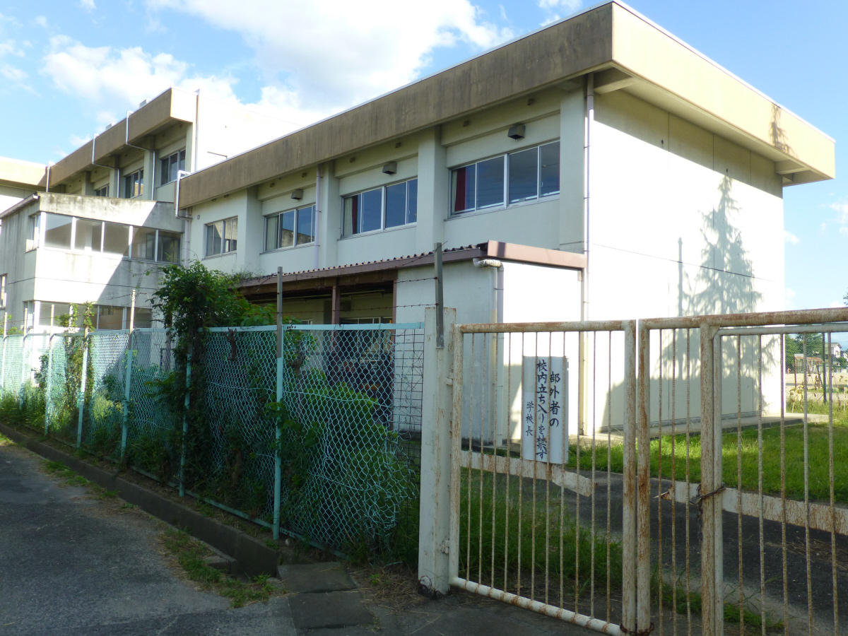 京西中学校まで1091m (徒歩14分) 写真22