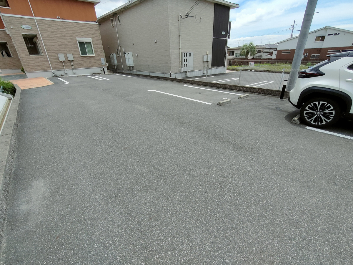 駐車場 写真15