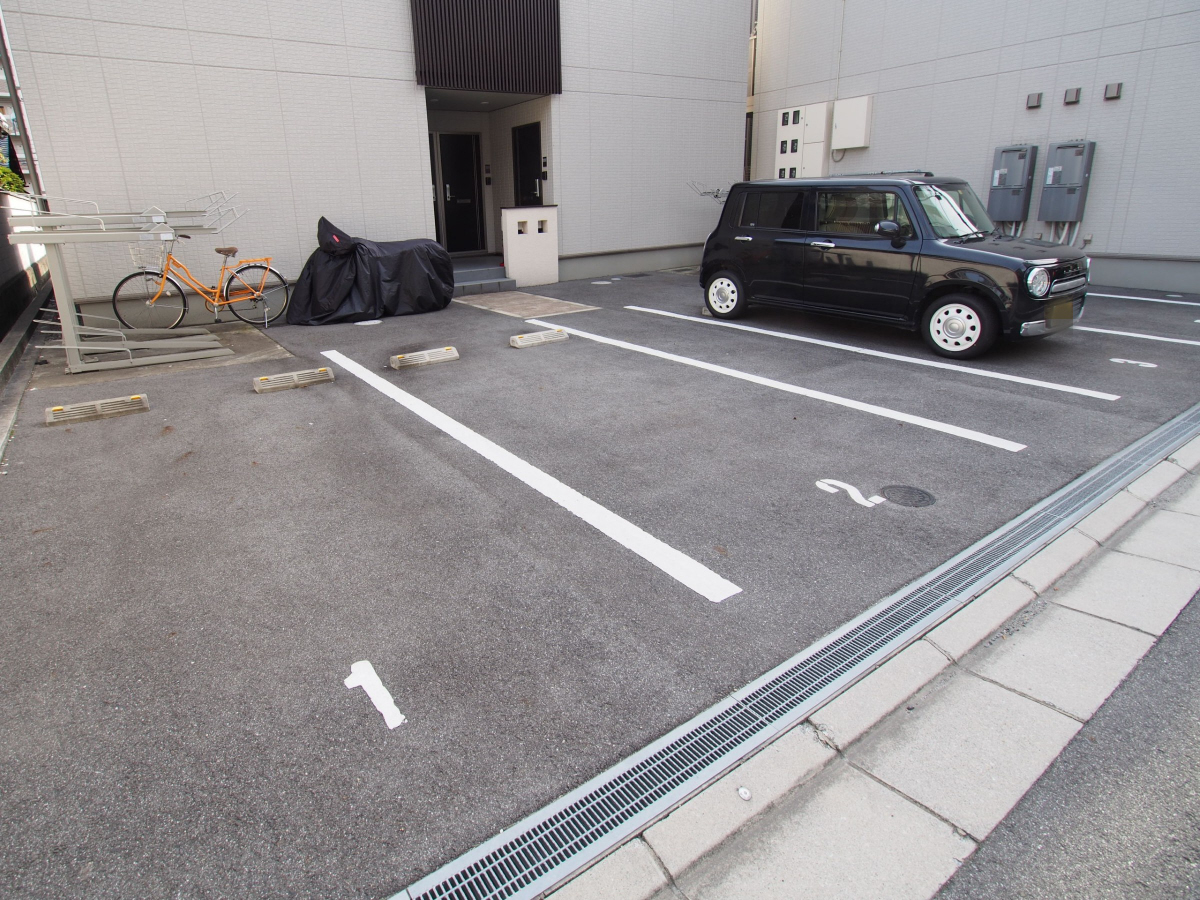 駐車場 写真15