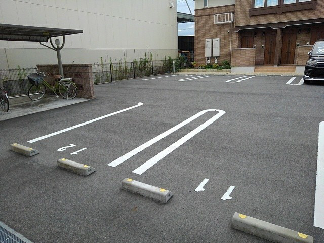 駐車場 写真13