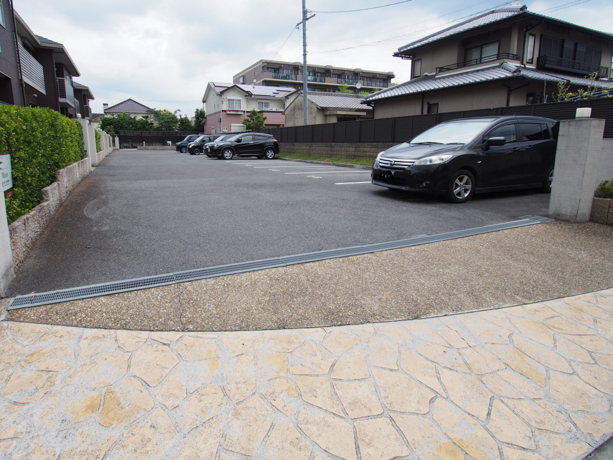 駐車場 写真15
