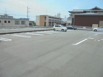 駐車場 写真15