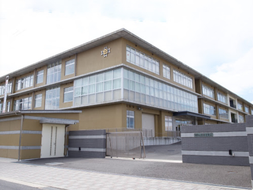 精華中学校まで268m (徒歩4分) 写真22