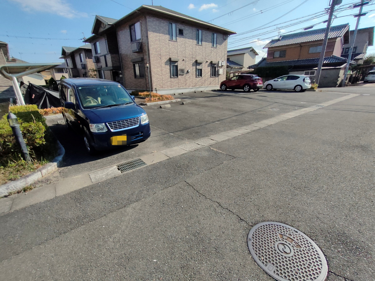 駐車場 写真3