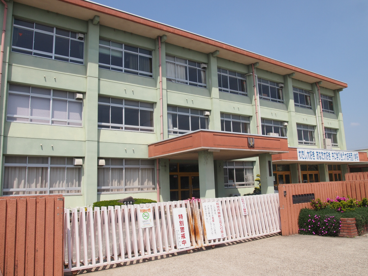 大安寺西小学校まで554m (徒歩7分) 写真21