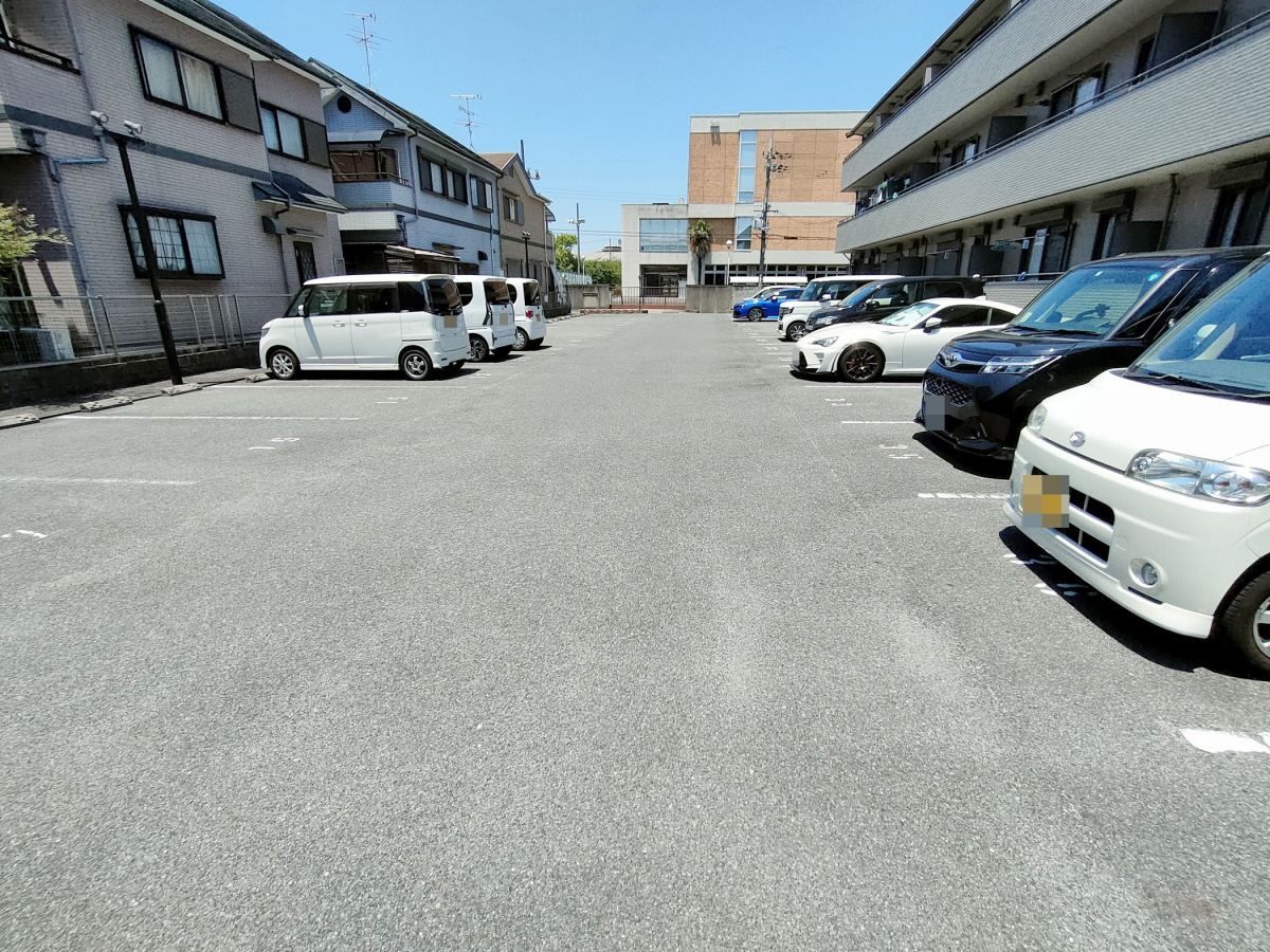 駐車場 写真15