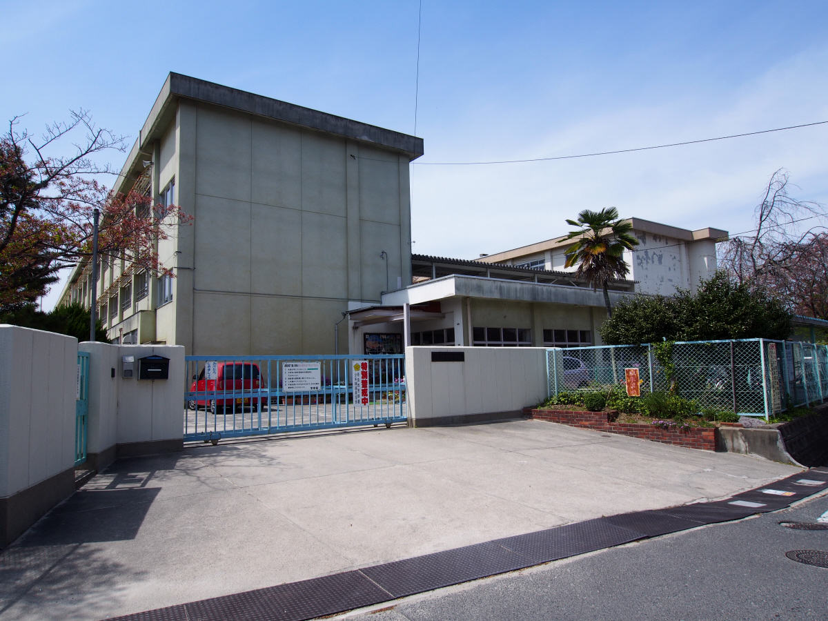 伏見小学校まで914m (徒歩12分) 写真21