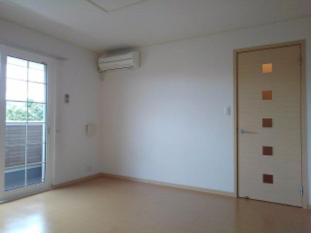 リビング カウンターキッチン付き 写真2