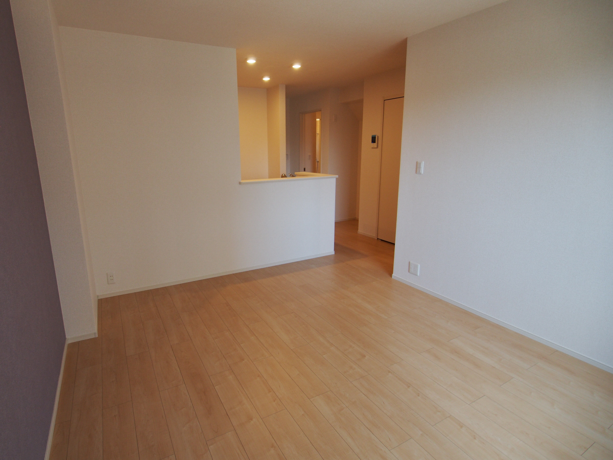 リビング 反転タイプ部屋写真 写真2