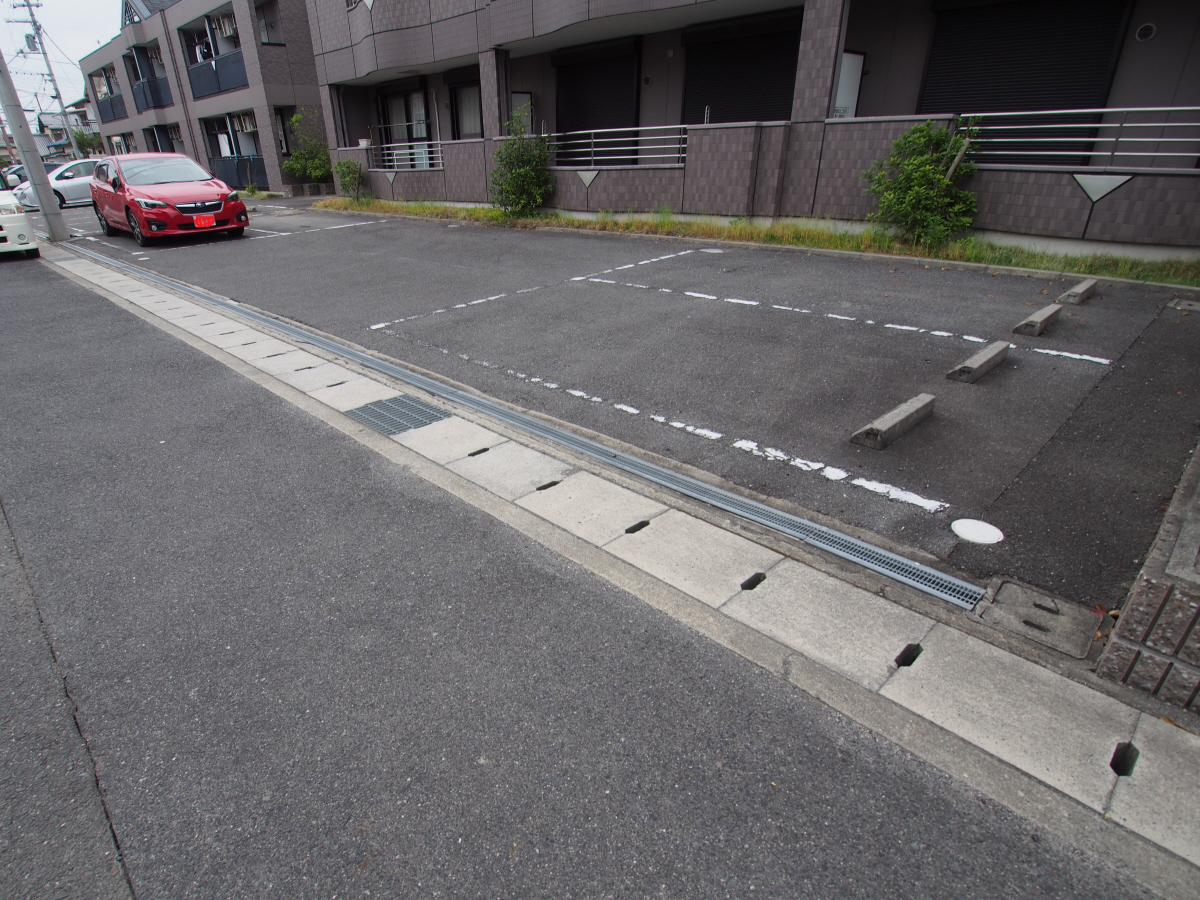 駐車場 写真17