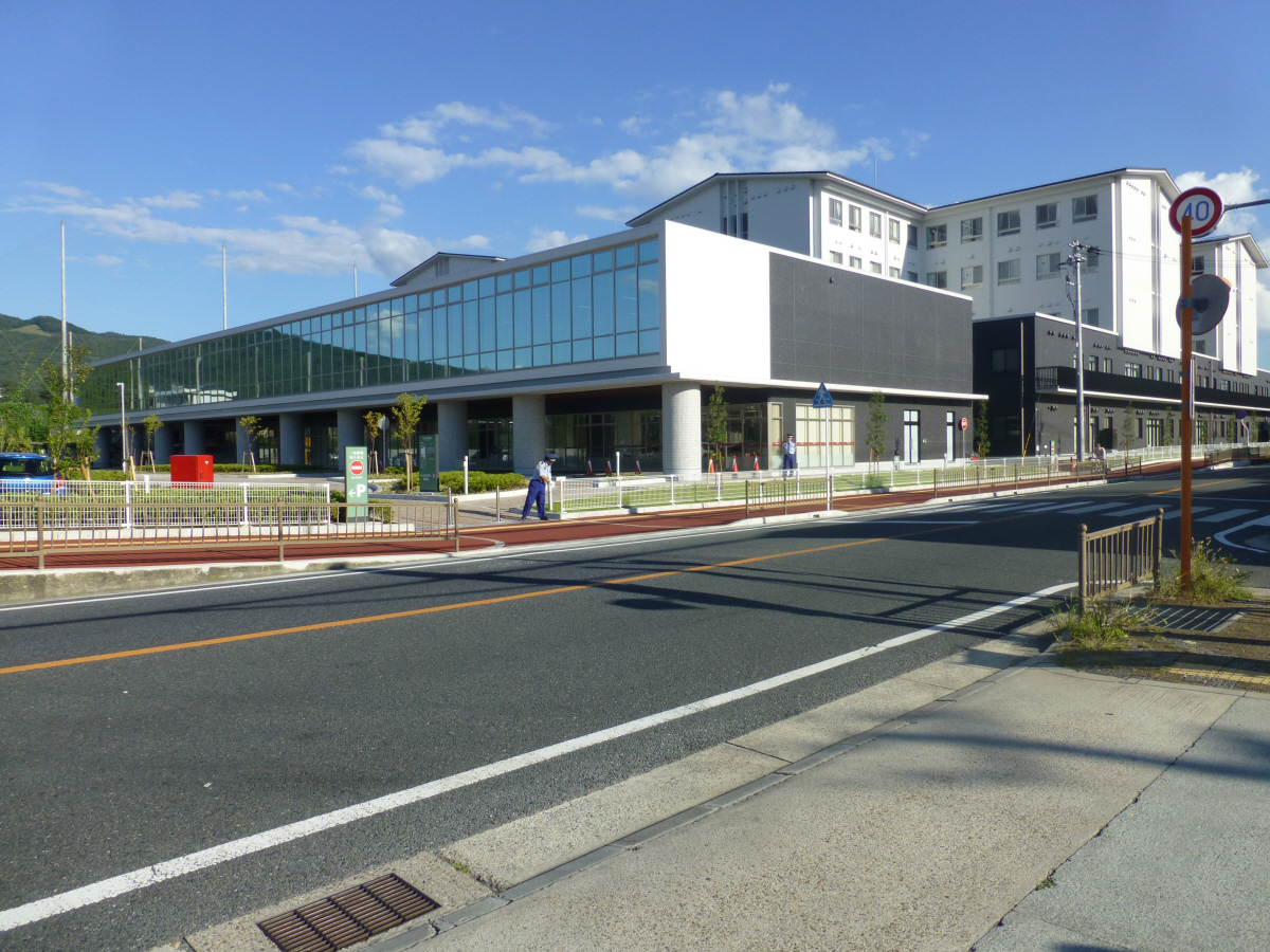 市立奈良病院まで2400m (徒歩30分) 写真27