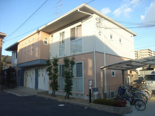 ベルメゾン市役所東C