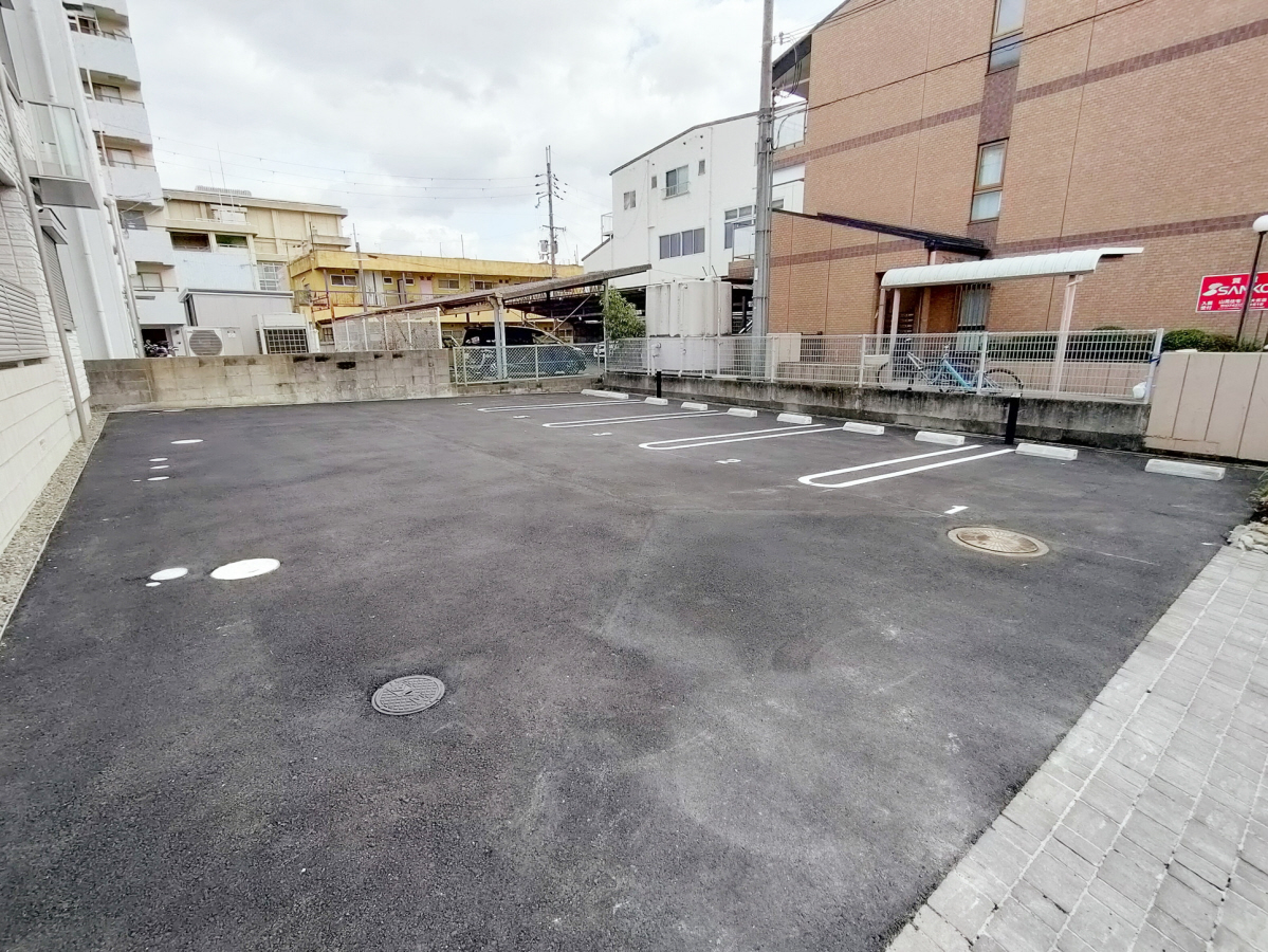 駐車場 写真14