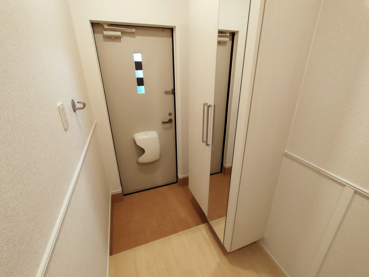玄関 写真5