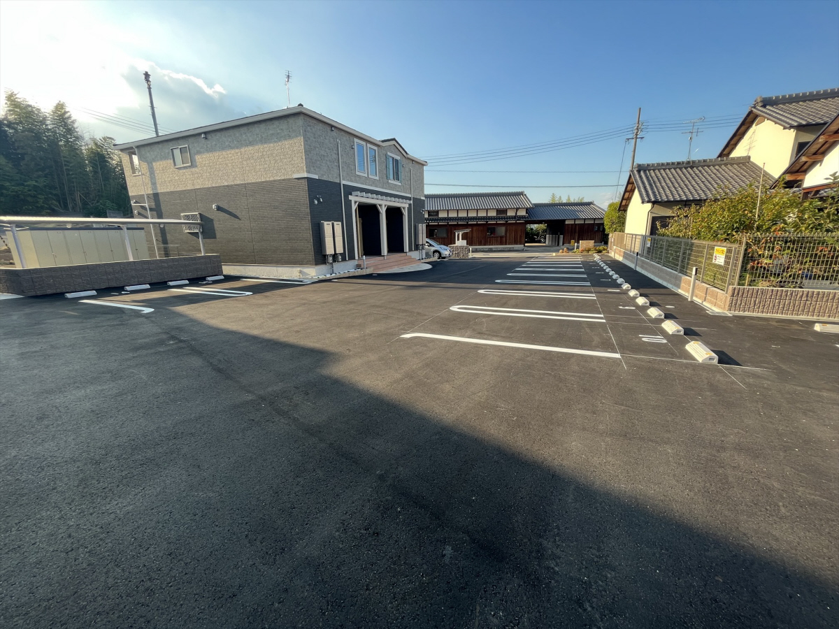 駐車場 写真14