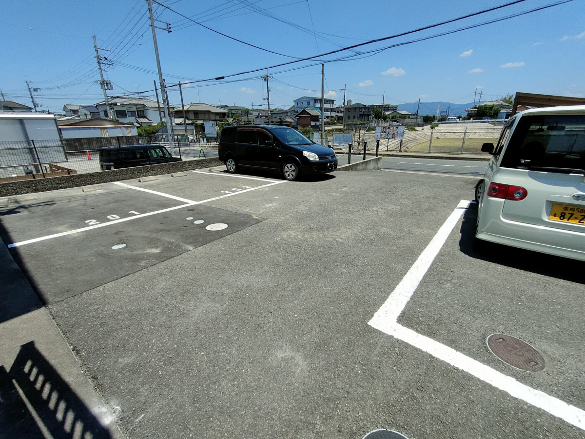 駐車場 写真15