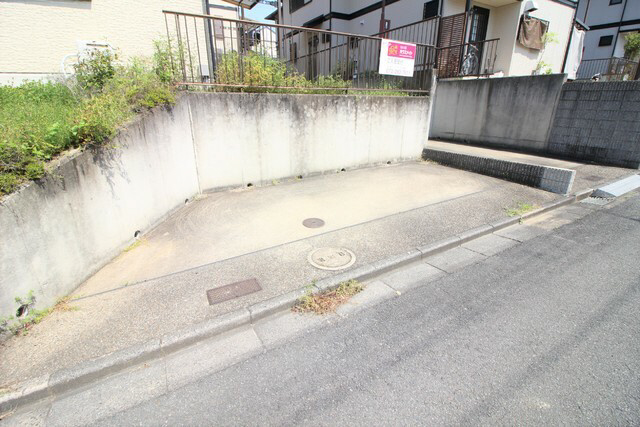駐車場 写真2