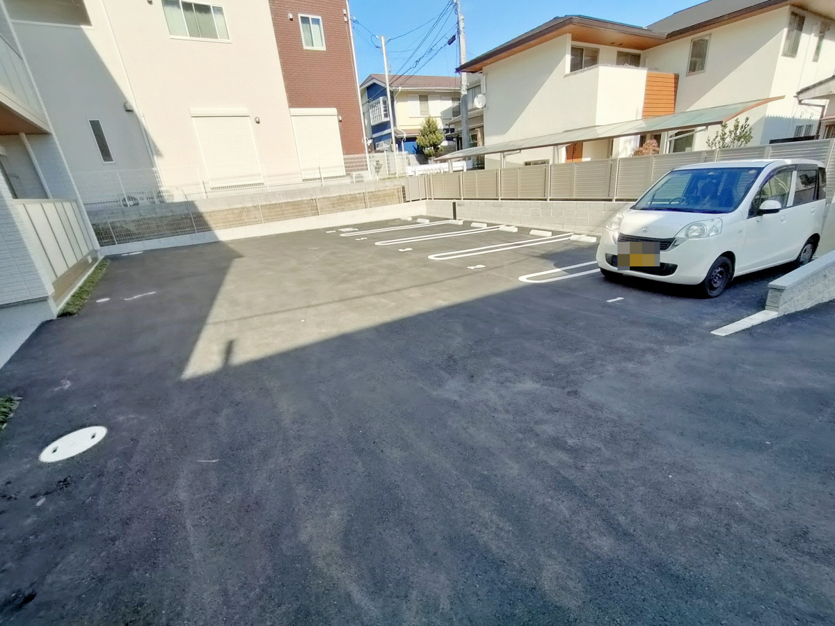 駐車場 写真15