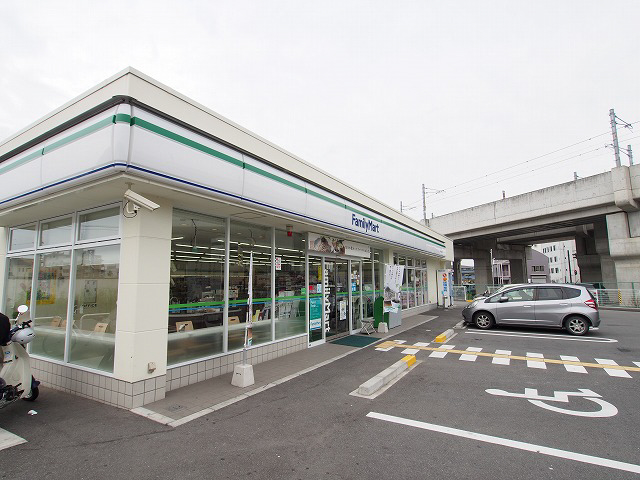 ファミリーマートまで200m (徒歩3分) 写真25