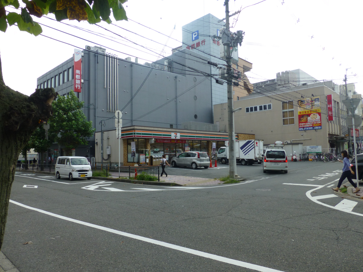 セブンイレブン奈良大宮町6丁目店まで45m (徒歩1分) 写真25