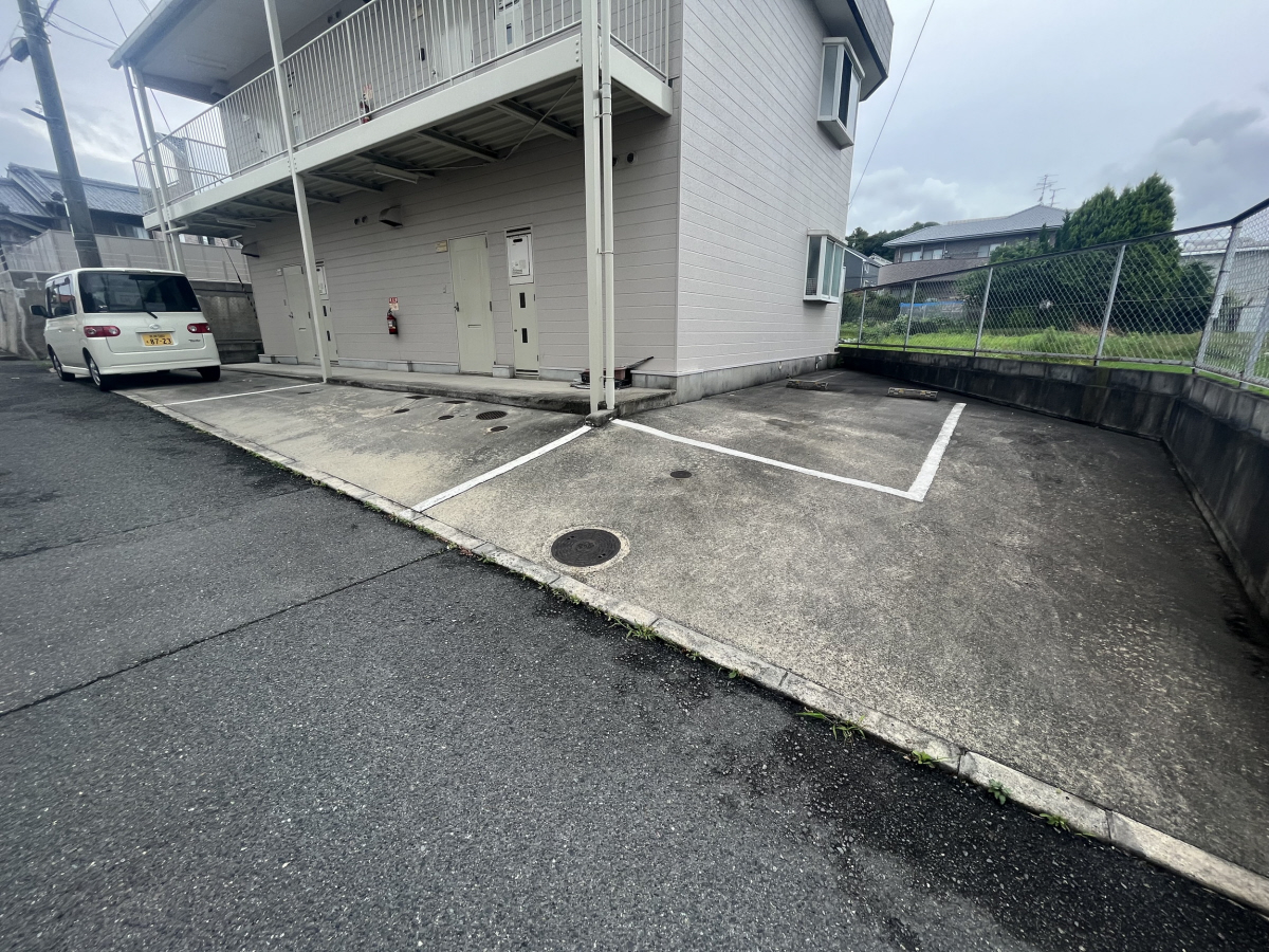 駐車場 写真16