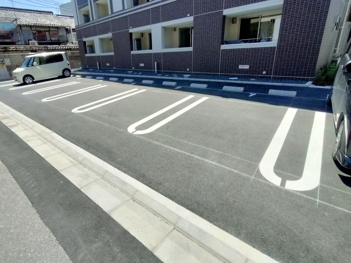 駐車場 写真15