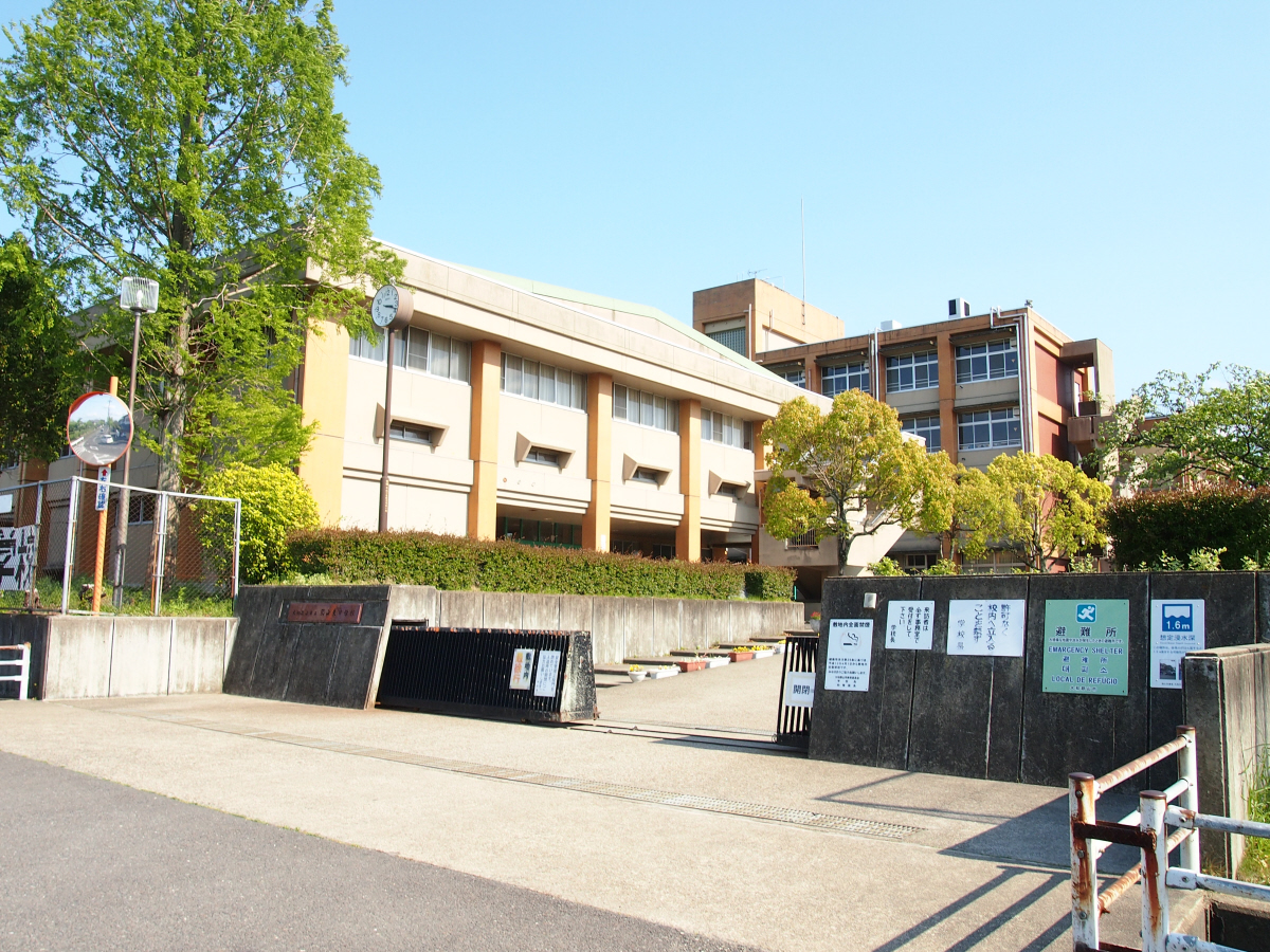 郡山東中学校まで1785m (徒歩23分) 写真22