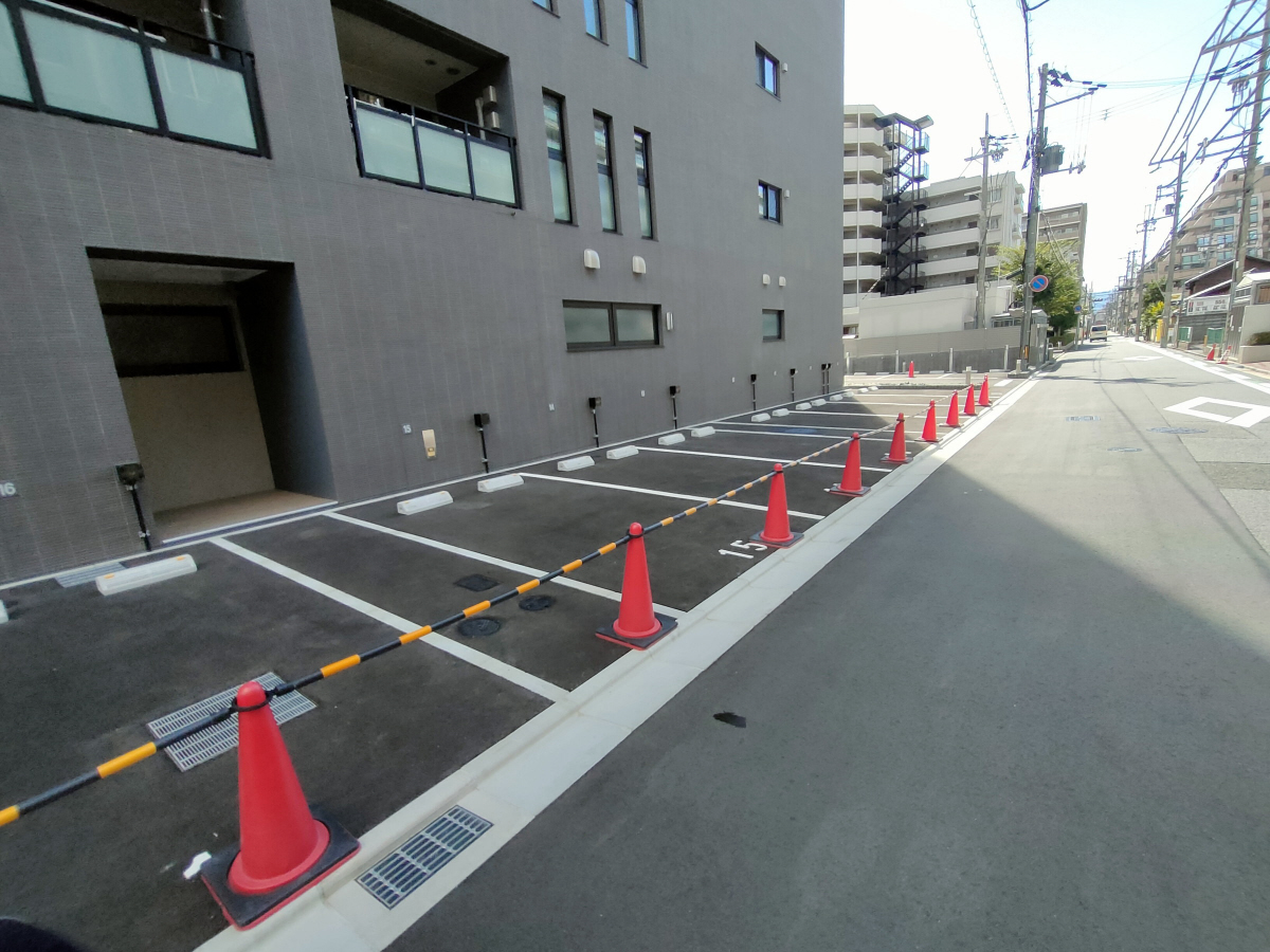 駐車場 写真15