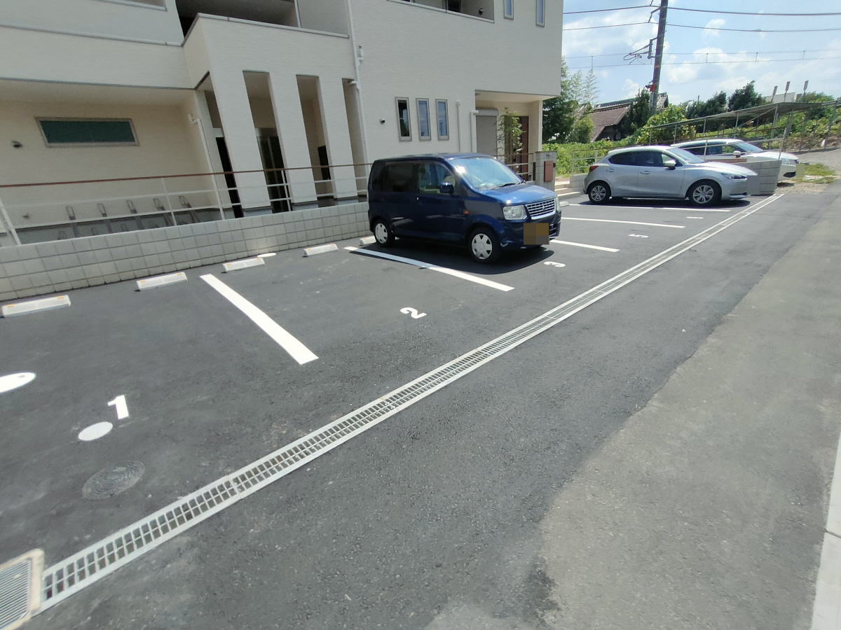 駐車場 写真14