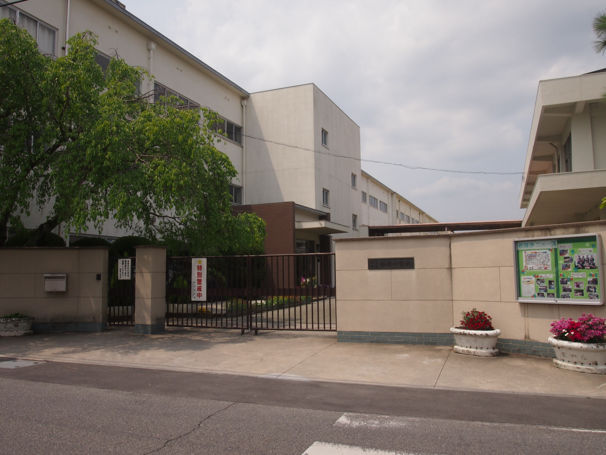 佐保川小学校まで338m (徒歩5分) 写真21