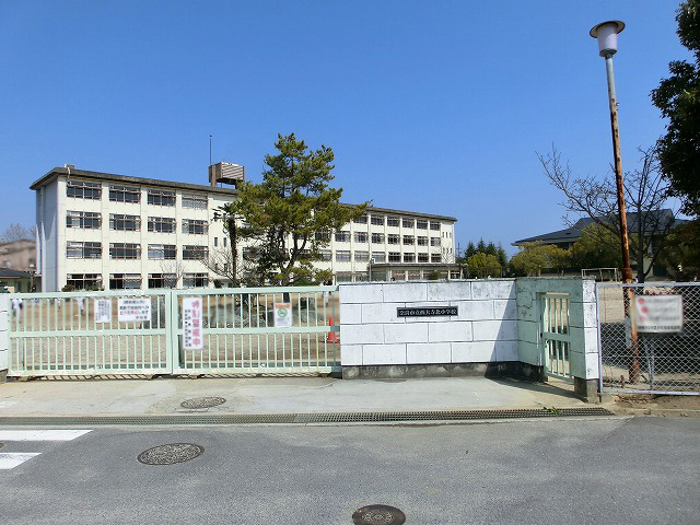 西大寺北小学校まで785m (徒歩10分) 写真21